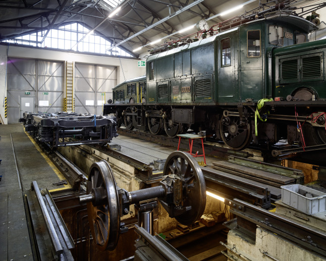 Im historischen Depot von SBB Historic können Sie viele alte Lokomotiven bestaunen, unter anderem das legendäre 